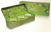 060AVN - Estojo Naturals Flor de Lima e Verbena Avon