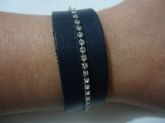 027BIJ - Pulseira de Couro Azul Marinho com Strass