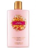 002VIC - Victoria's Secret Wild Scarlet
